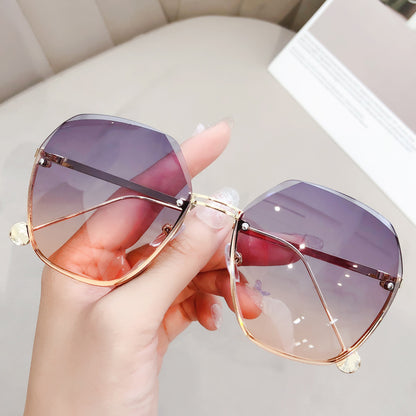 Octagonal gradient sunglasses