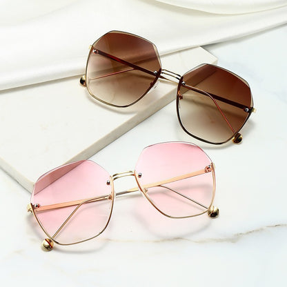 Octagonal gradient sunglasses