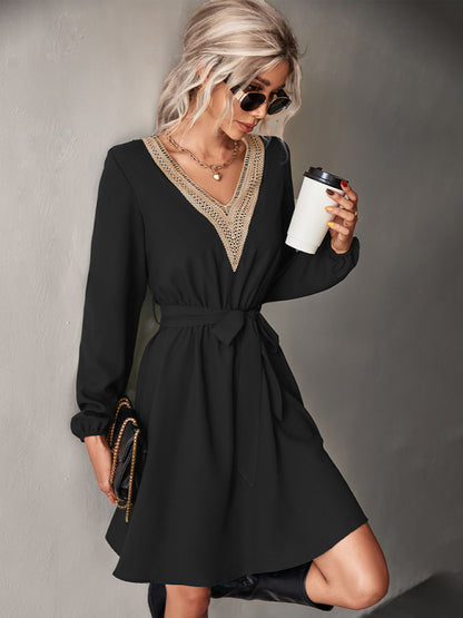 Women's Fashion V-neck lace long-sleeved dress